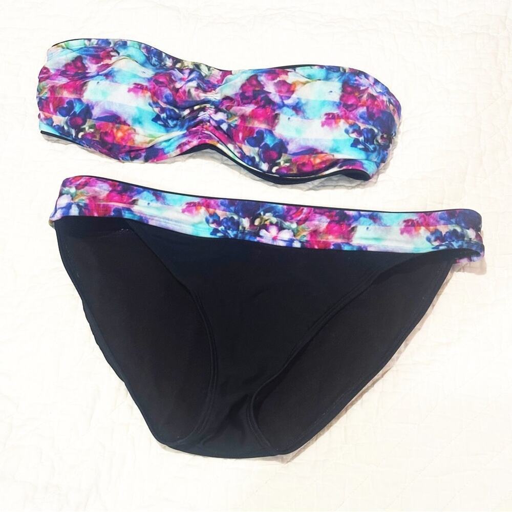 Athleta Bikini sz 36B/C Medium bottoms